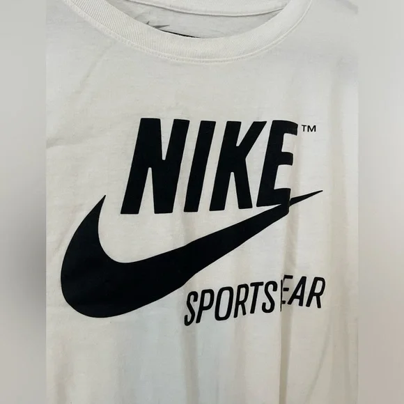 NIKE Sportswear Men's Logo T-Shirt white 3XL - Picture 2 of 4